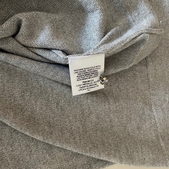 NWT Silver Metallic Cardigan Sweater size M - Picture 7 of 9